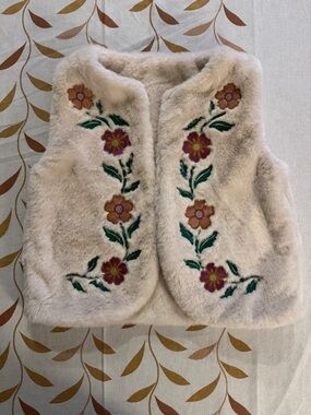 Mini Boden Cream Faux Fur Vest with Pink and Green Floral Embroidery